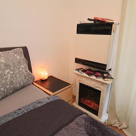Apartment Relax Strasnice: With Private Infra-Sauna ! Praga Exterior foto