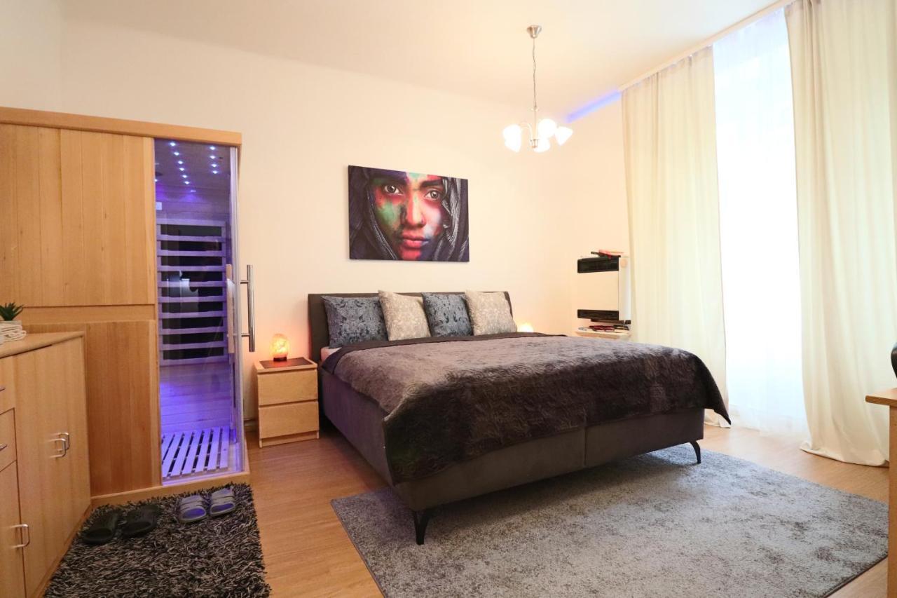 Apartment Relax Strasnice: With Private Infra-Sauna ! Praga Exterior foto