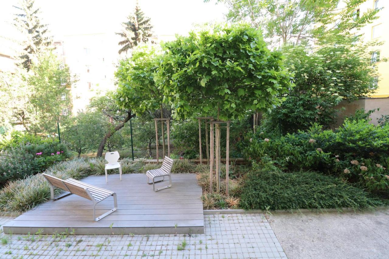 Apartment Relax Strasnice: With Private Infra-Sauna ! Praga Exterior foto